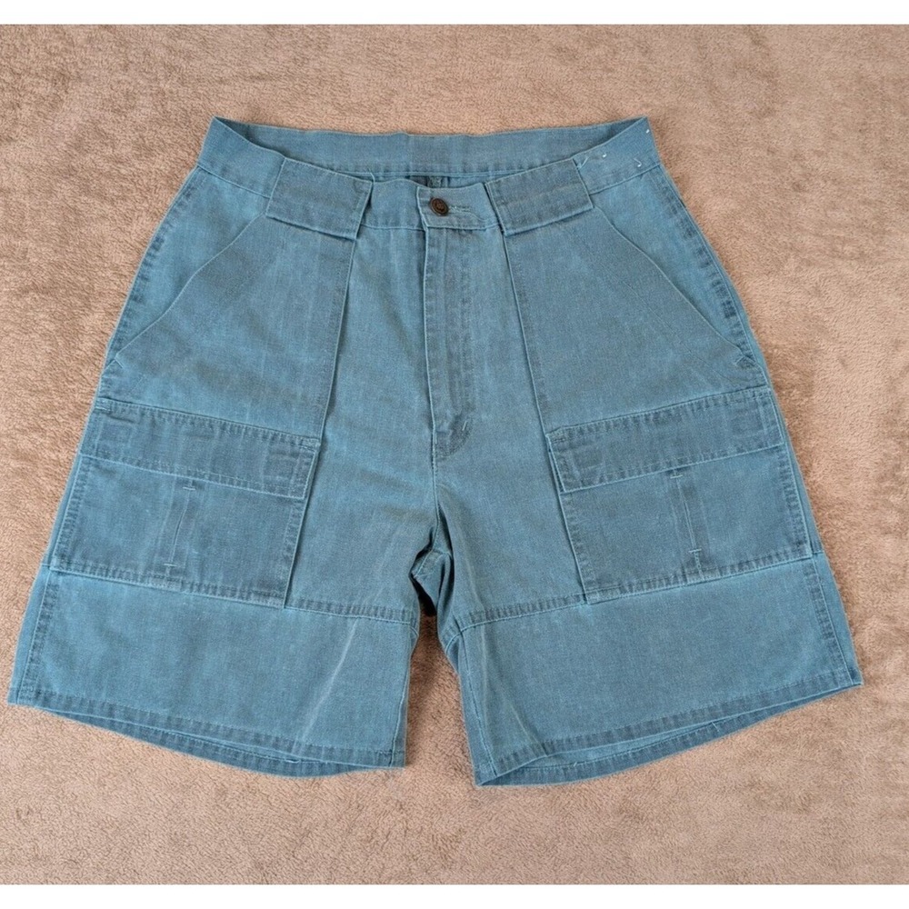 VTG Van Heusen 417 Women's Cargo Bermuda Shorts 32" Green Pockets High Rise EUC